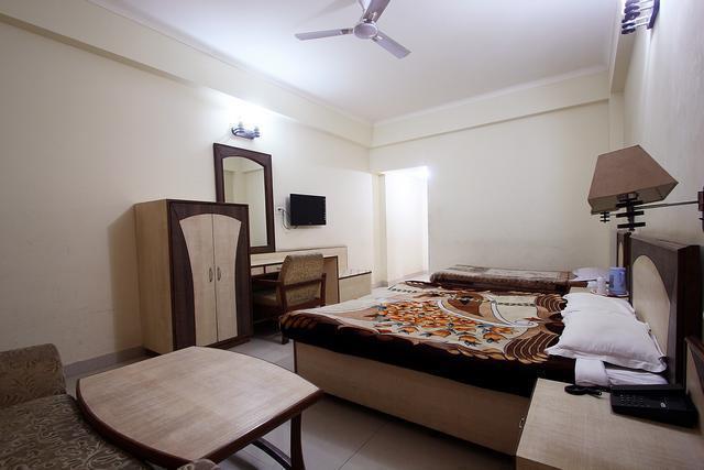 Hotel Vishal Katra (Jammu and Kashmir) Room photo